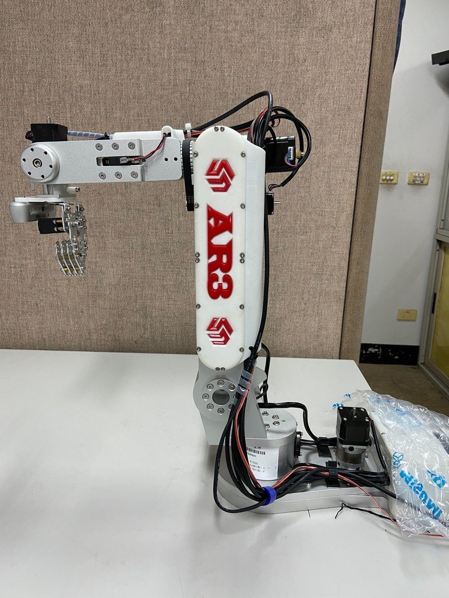 AR3 六軸機械手臂本體